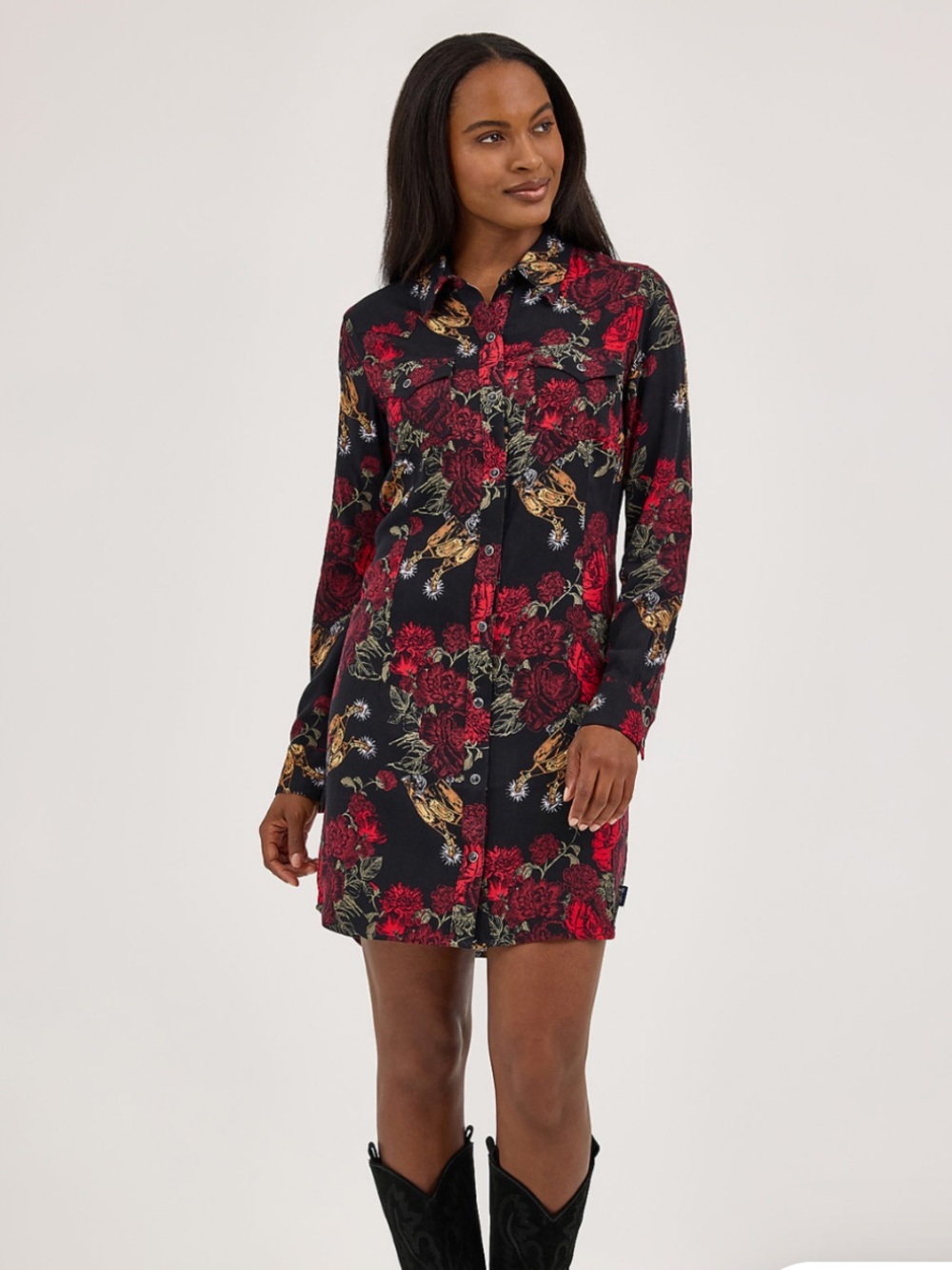 NWT Wrangler Punchy Rose Floral Snap-Front Dress in Black and Red Size S - Picture 2 of 8
